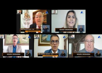 Parlamentares debatem ações dos programas governamentais de apoio à população