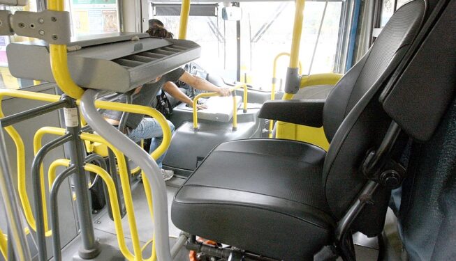 Estado não pode ser responsabilizado por débitos trabalhistas de empresa de transporte público