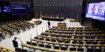 Câmara pode votar aumento de penas para quem desviar recursos direcionados à Covid-19