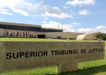 Vedação contida no Tema 736 dos repetitivos é aplicável a aposentadorias anteriores à privatização