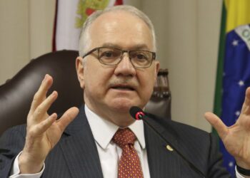 Fachin nega recurso da PGR para ter acesso a dados da Lava Jato