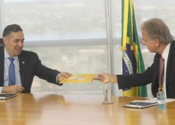 TSE recebe lista com mais de 7 mil gestores públicos que tiveram contas rejeitadas pelo TCU