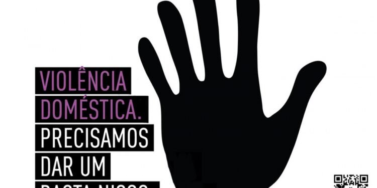 Deputados dedicam projetos com foco no combate à violência doméstica