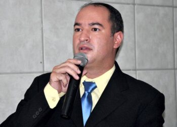 Prefeito de Carnaubais e mais cinco pessoas são denunciadas pelo MP/RN