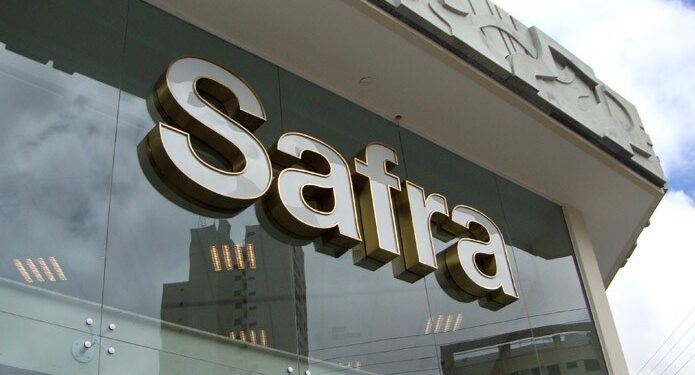 Mesmo com ordem judicial de devolução, Banco vende veículo em leilão e terá que indenizar consumidor com base na tabela Fipe