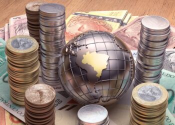 Comissão mista ouve formuladores das propostas de reforma tributária