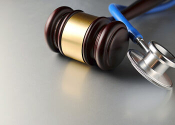 Adolescente com paralisia cerebral e epilepsia terá tratamento com Home Care custeado pelo Estado