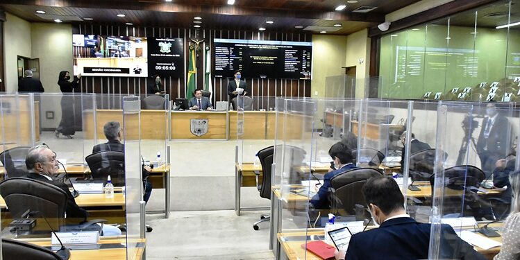 Assembleia aprova LDO para orçamento de 2021 e outros projetos parlamentares