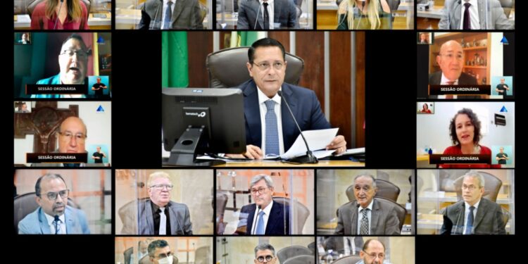 Deputados aprovam REFIS com novos prazos para tributos estaduais