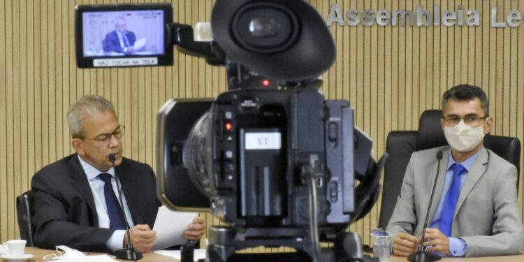 Comissão de Educação da Assembleia aprova projeto para família acolhedora no RN