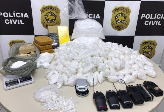 Polícia Civil apreende mais de 19 mil papelotes de cocaína na Zona Leste de Natal