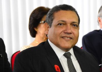 Indicação de Kassio Nunes para cargo de ministro do STF é publicada no Diário Oficial da União