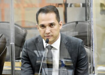 Sancionada garantia de prioridade de pessoas com deficiência em escolas do RN