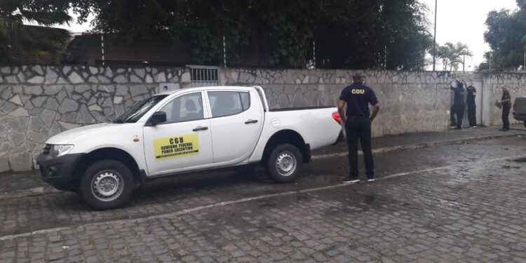 Operação da PF, MPF e CGU para apurar fraudes em perfuração de poços na Paraíba tem mandados cumpridos no RN