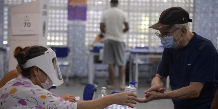 MDB, PSDB e DEM vão governar a metade das capitais brasileiras