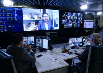 Aprovado projeto que facilita acesso ao crédito em bancos públicos