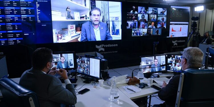 Aprovado projeto que facilita acesso ao crédito em bancos públicos