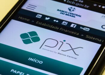 Pix: novo sistema de pagamento instantâneo entra em funcionamento