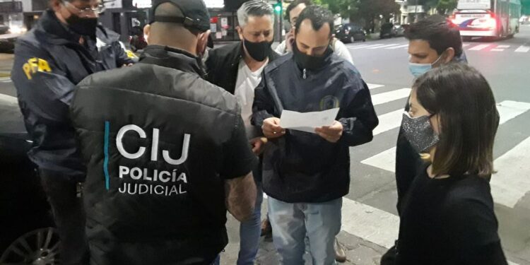 Operação Luz da Infância prende 27 por exploração infantil na internet