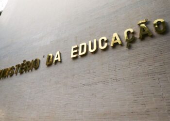 MEC muda para 1º de março aulas presenciais nas universidades federais