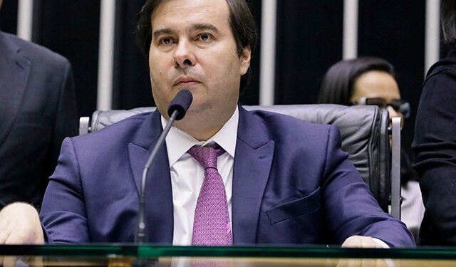 Maia diz que há votos para aprovar reforma tributária neste ano, mesmo sem apoio do governo