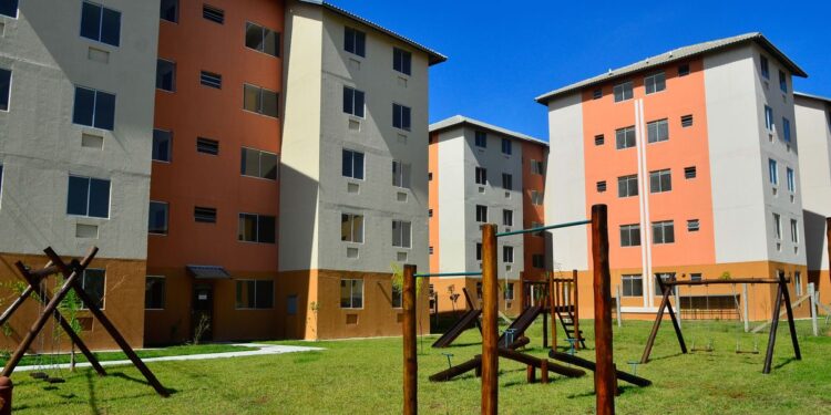 Senado aprova MP que cria programa habitacional Casa Verde e Amarela