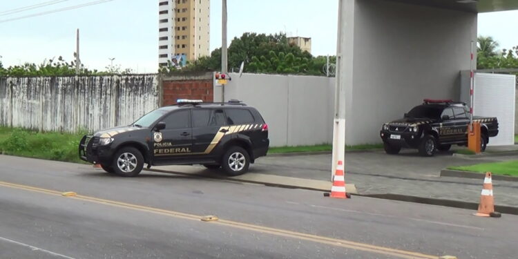Operação da Polícia Federal apura fraudes na concessão de benefícios previdenciários no RN