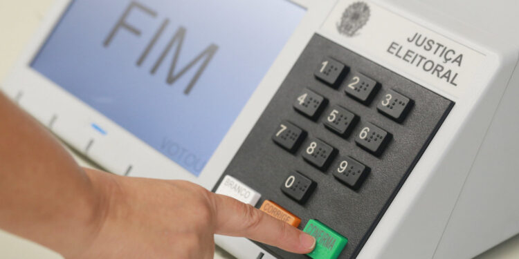 Urnas elegeram quem tem serviços prestados