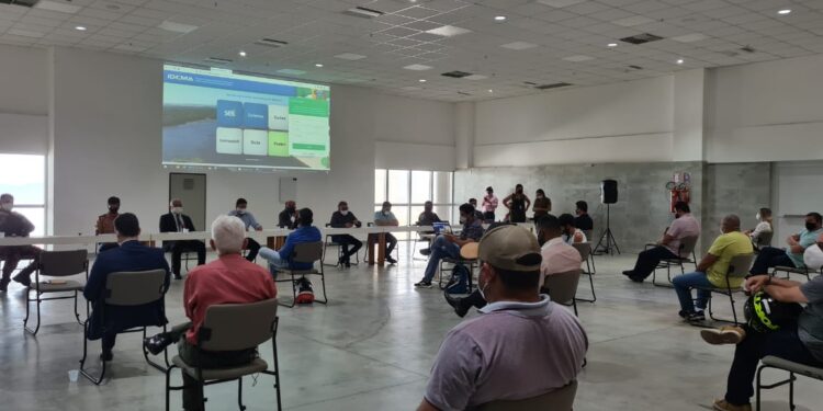 Cobrança de taxa para passeio em dunas de Búzios gera reações