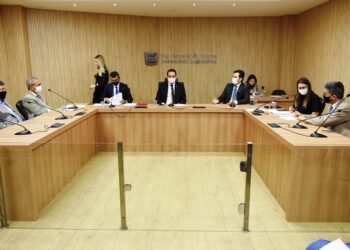 CCJ da AL/RN aprova projeto que beneficia mototaxistas