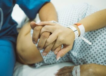 Após ação da DPE/RN, direito ao acompanhante no parto é garantido