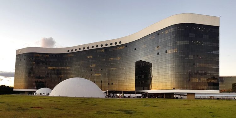 PT pede ao TSE investigação de declaração de Jair Bolsonaro sobre fraude eleitoral