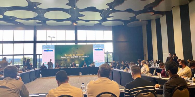 Produtores de eventos do RN mostram situação do setor a parlamentares federais