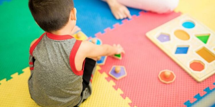 Plano de saúde é obrigado a custear tratamento para criança com espectro do autismo