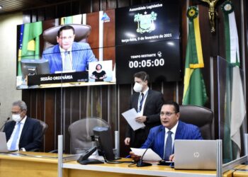 Mesa Diretora da Assembleia fixa número de integrantes das comissões permanentes