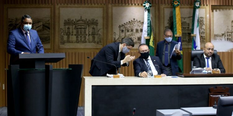 Câmara de Natal aprova melhorias no transporte público durante pandemia