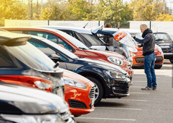Primeira Turma do STJ decide que compra de carro para revenda exige transferência e emissão de novo CRV