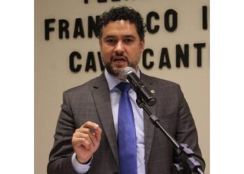 Lei estabelece responsabilidade do Estado por efeitos adversos à vacina