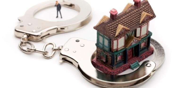 Pedido de prisão domiciliar para acusada de homicídio é rejeitado