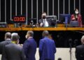Com derrubada de veto, Congresso assegura indenização a profissionais de saúde incapacitados por Covid-19