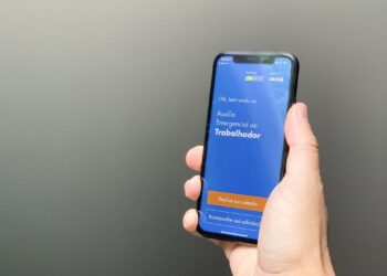 Caixa paga auxílio emergencial a nascidos em agosto