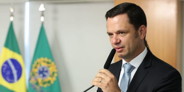 Ministro anuncia novo diretor-geral da Polícia Federal