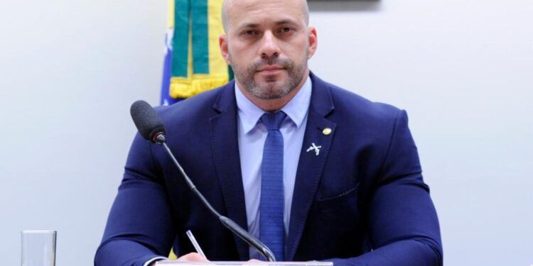 Plenário aceita denúncia da PGR contra deputado federal Daniel Silveira por ameaças à Corte