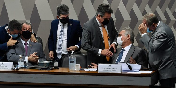 CPI aprova 115 pedidos de informação: de deslocamentos de Bolsonaro a gastos de governos estaduais