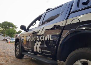 Operação da Polícia Civil do RN cumpre mandados contra advogados, policiais militares e policiais civis