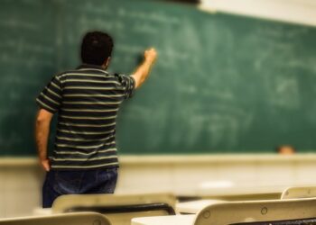 MPRN ajuíza ação para extinguir diferenciação entre redes privada e pública de ensino no Estado