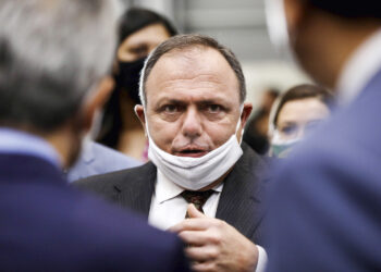 AGU entra com habeas corpus no Supremo a favor de Pazuello