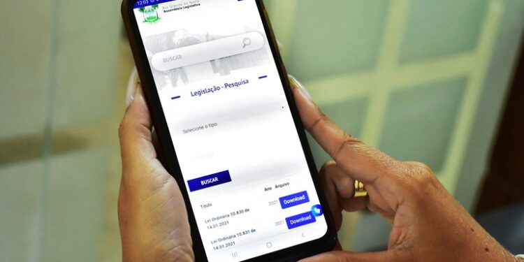 Ferramenta da Assembleia possibilitará que população tenha acesso a leis pelo celular
