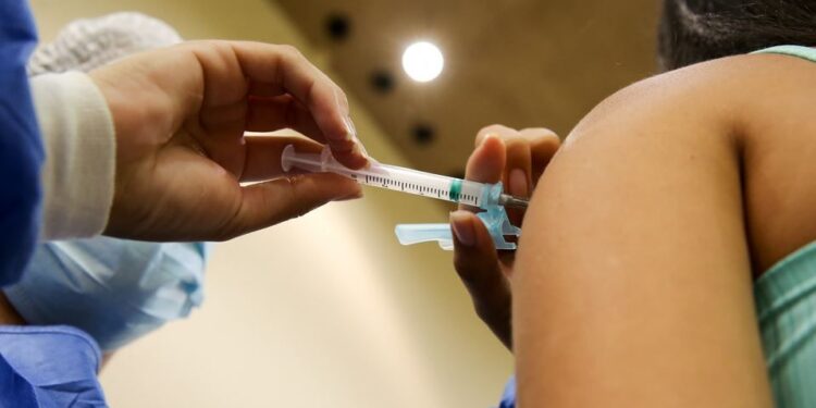 Justiça Federal do RN realiza audiência de conciliação para discutir regularização do envio de vacinas para o Estado