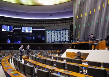 Câmara aprova PL que revoga Lei de Segurança Nacional